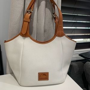 Dooney and Bourke White/Tan Pebble Leather Bag